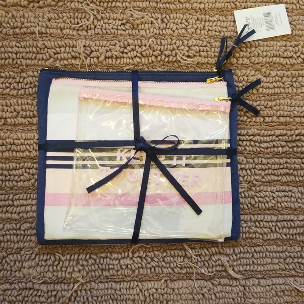 NWT 3pc Travel bag set